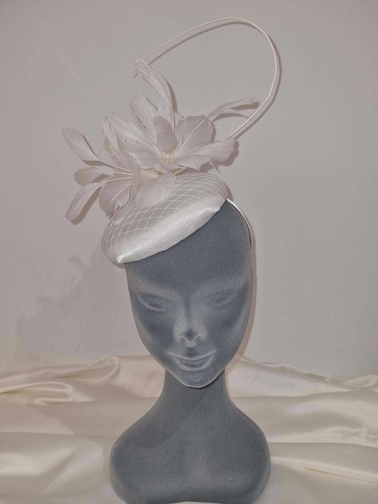 White Feather Fascinator/Headpiece