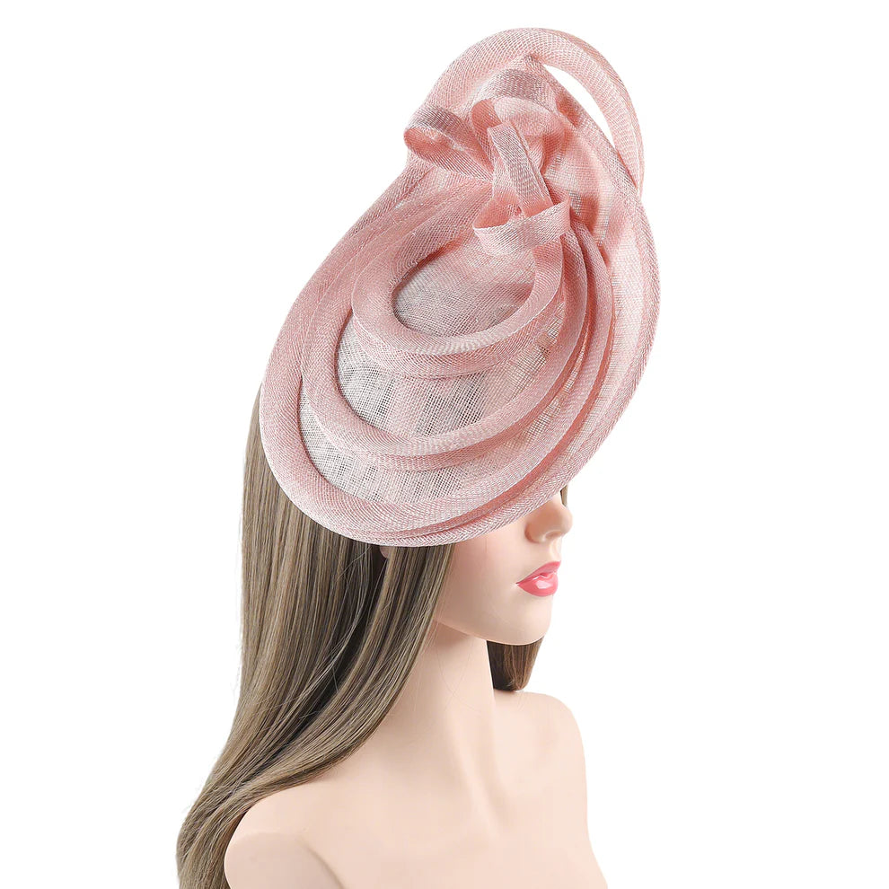 Light Pink Fascinator/Headpiece~D37
