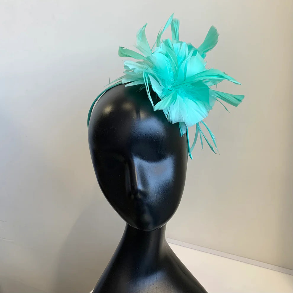 Feather fascinator in Mint green