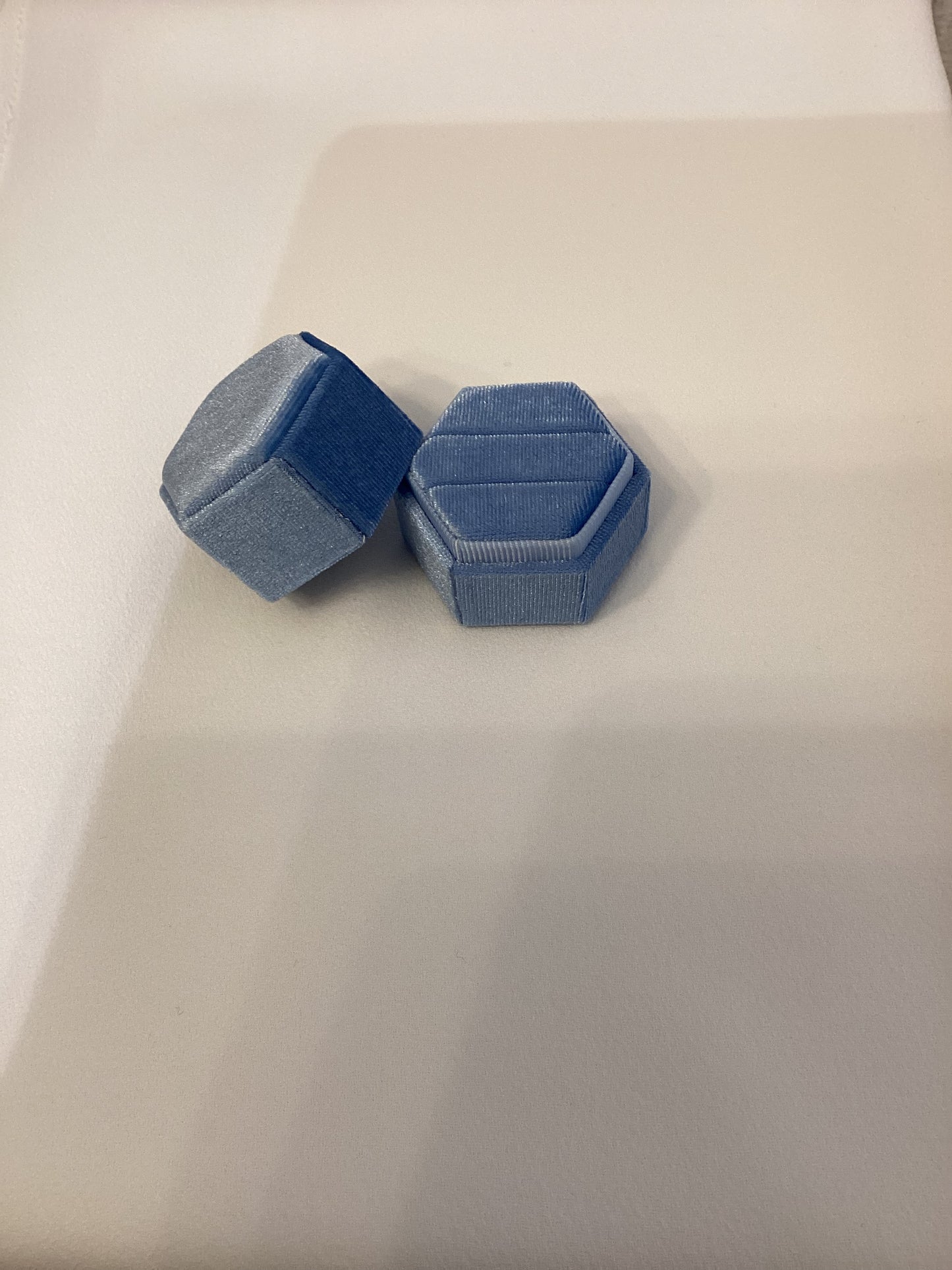 Hexagonal Velvet Double Ring Box