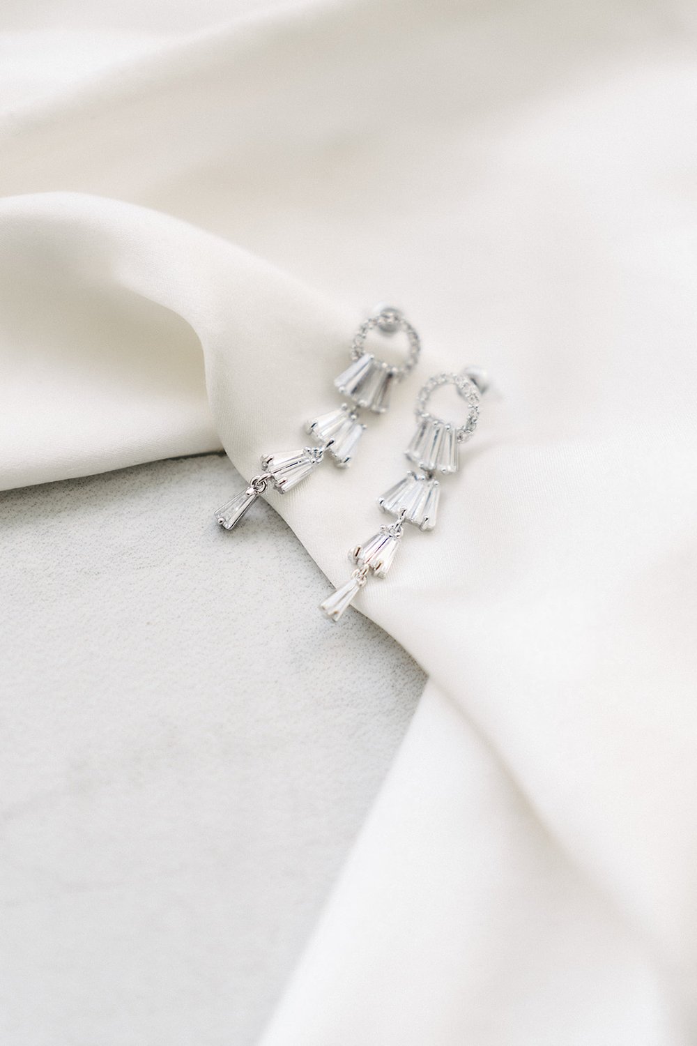 Jade Oi White Gold Crystal Chandelier Drop Bridal Earrings