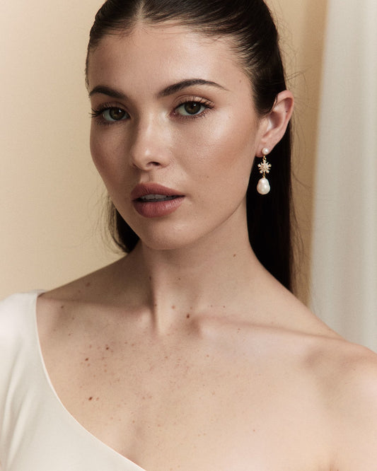Jade Oi Ames Gold Baroque Pearls Stars Drop Bridal Earrings