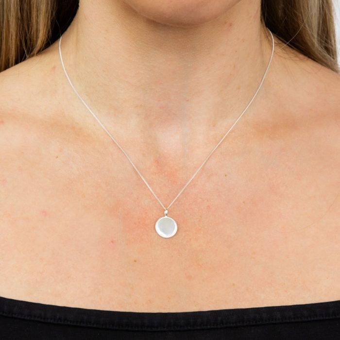 GKO Sterling Silver Engravable Millegrain Pendant and Chain