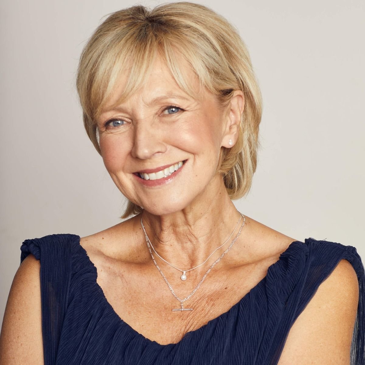 GKO T-Bar Sterling Silver Link Chain Necklace