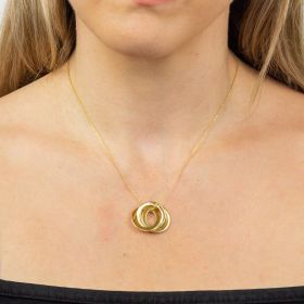 GKO Triple Interlinked Circles Necklace Gold
