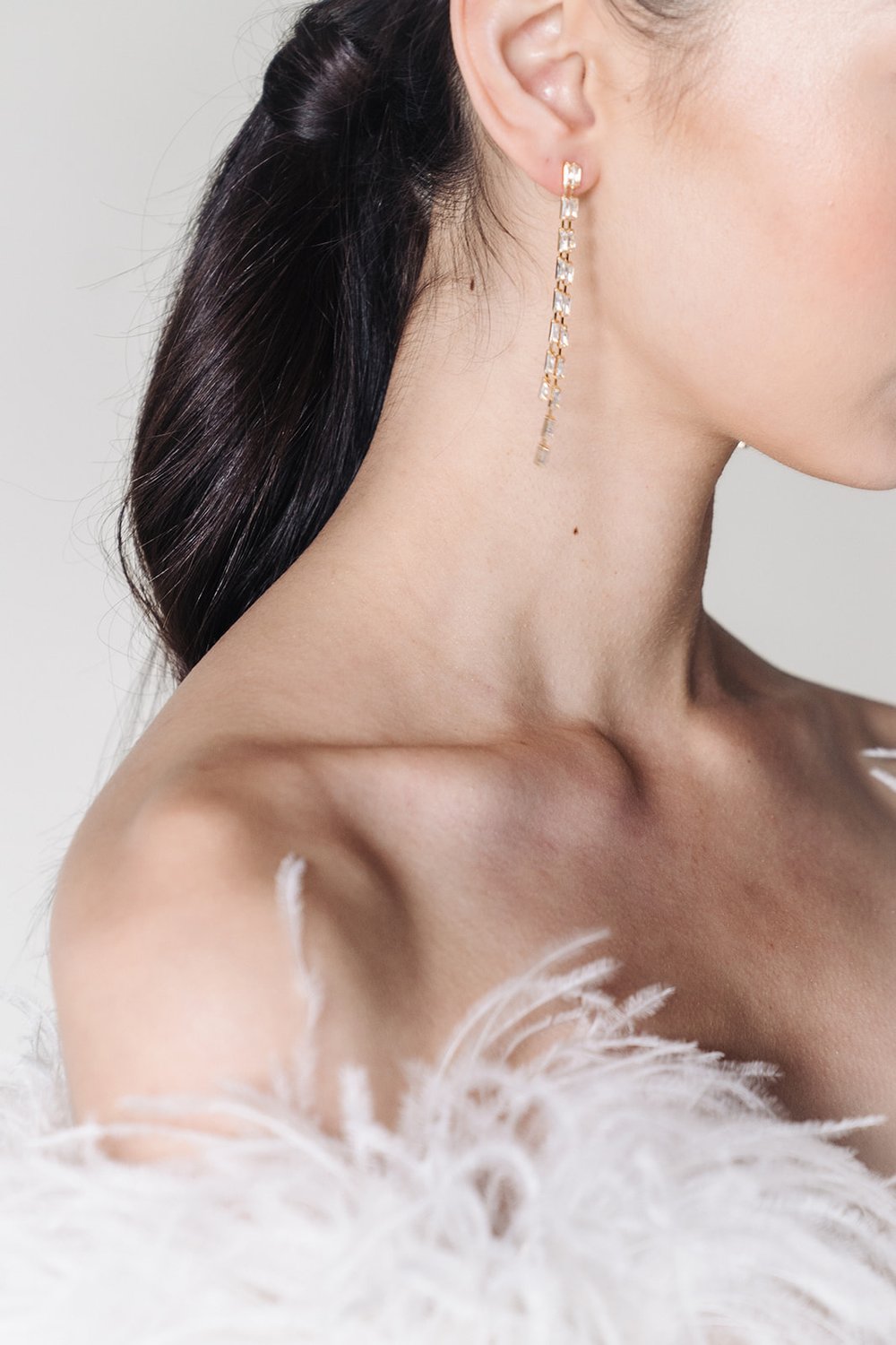 Jade Oi Willow | 18K Gold Crystal Strands Drop Bridal Earrings