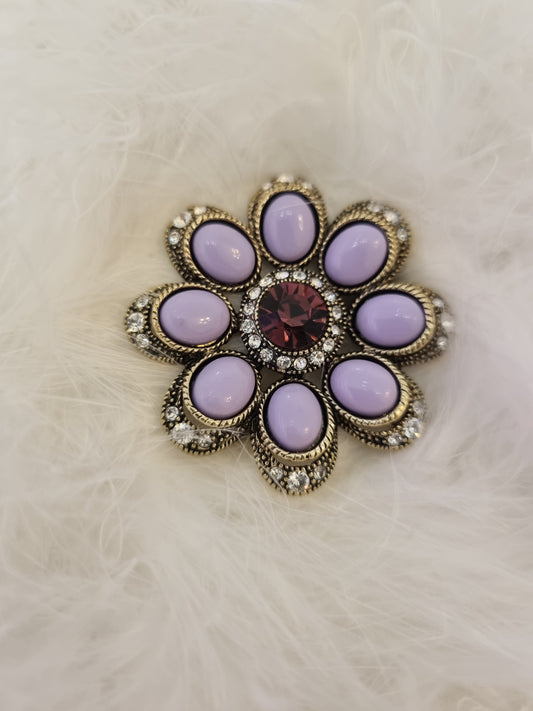 Azure Lilac Daisy Brooch