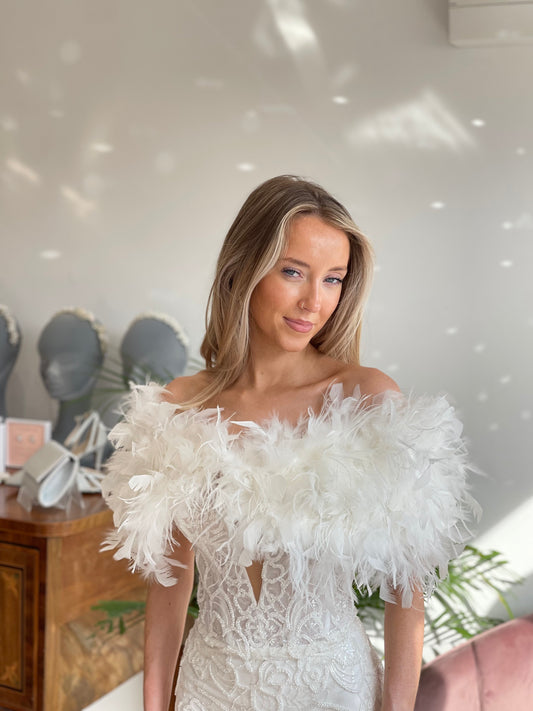 Long Feather Wrap Ivory