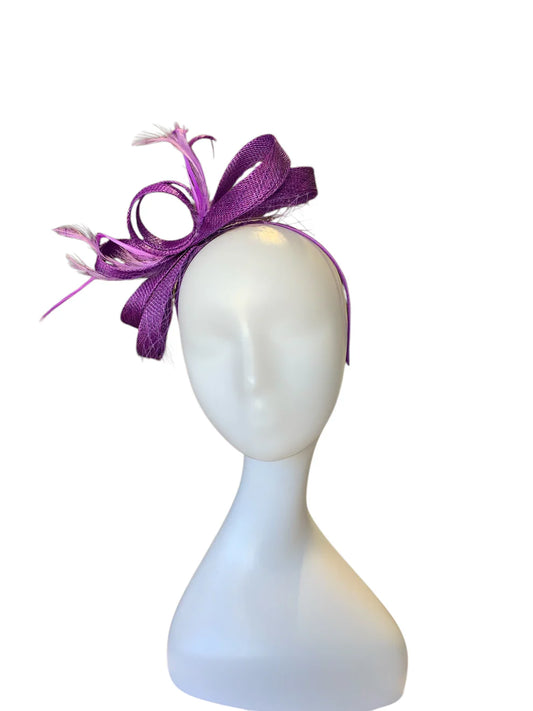 Purple Fascinator/Headpiece-D33