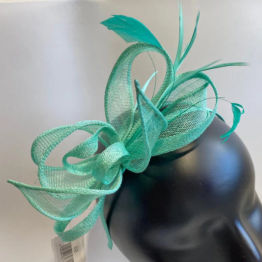 D2-Mint Fascinator/Headpiece