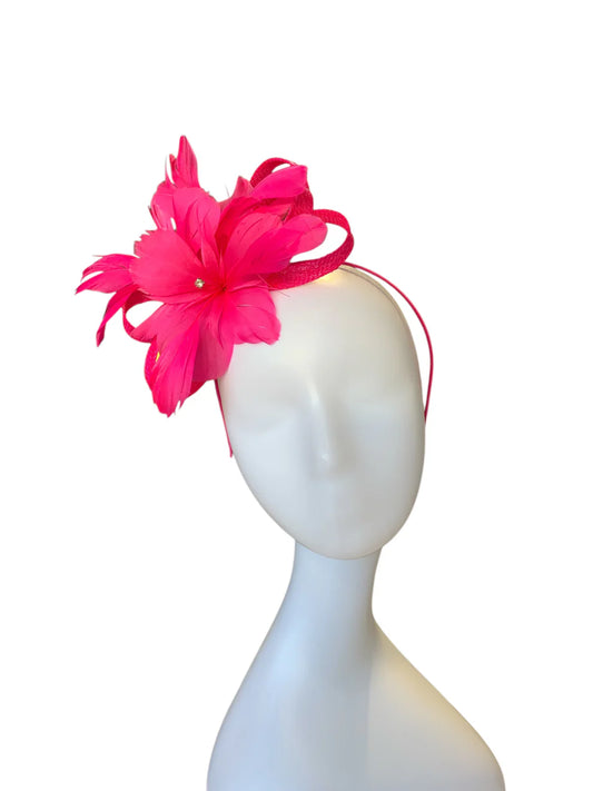 D34-Fuchsia Feather Fascinator/Headpiece