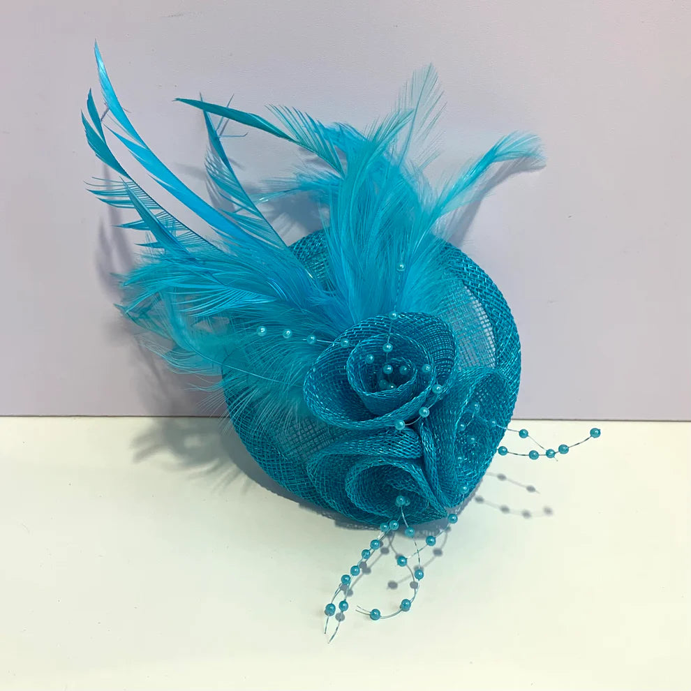 Small Fascinators With Feathers & Flowers~D01