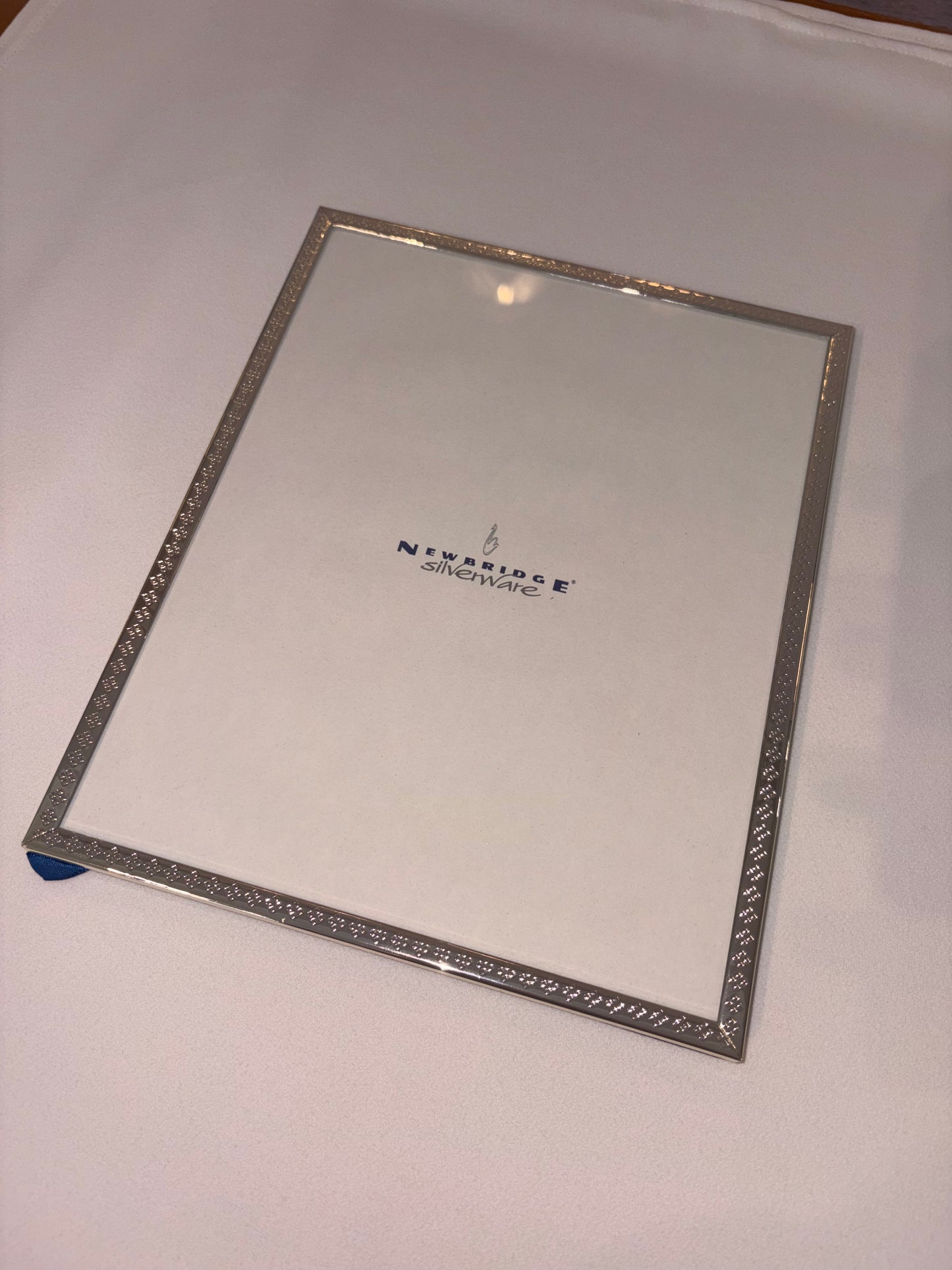 Newbridge Silverware Silver Frame 8x10 With Decorative Edge
