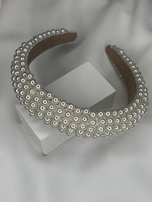 Pearl Hairband/Headpiece With Medium Size Pearls