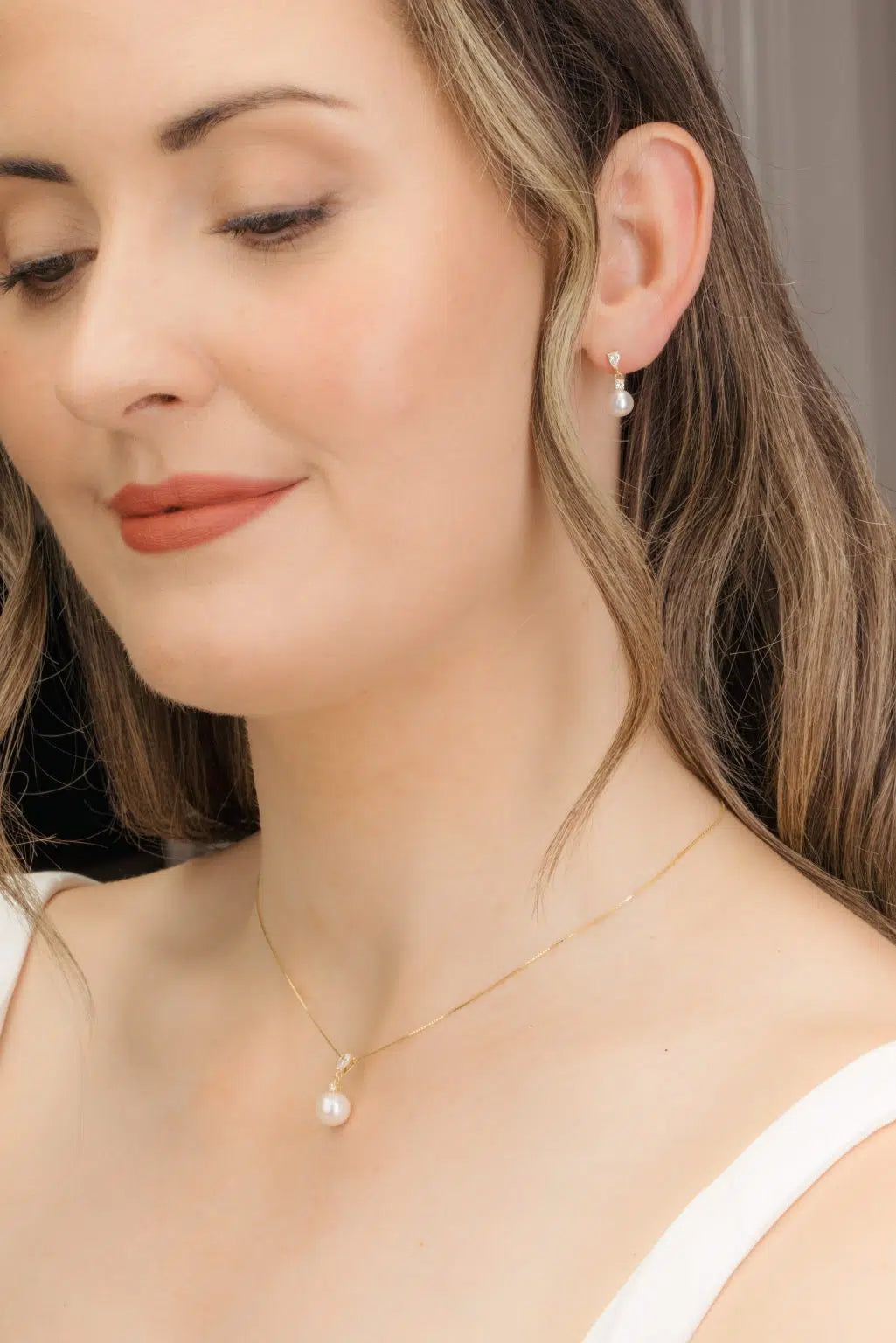 Perfect Bridal Company Melbourne Pearl & Gold Jewellery Set