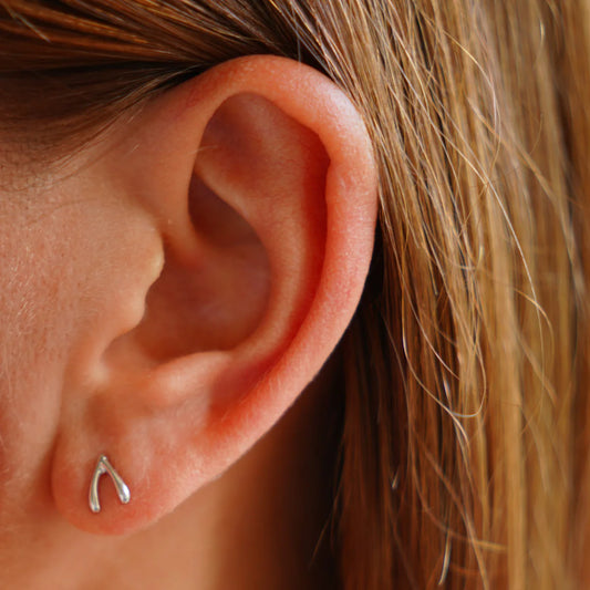 GT Silver Wishbone Stud Silver Earrings