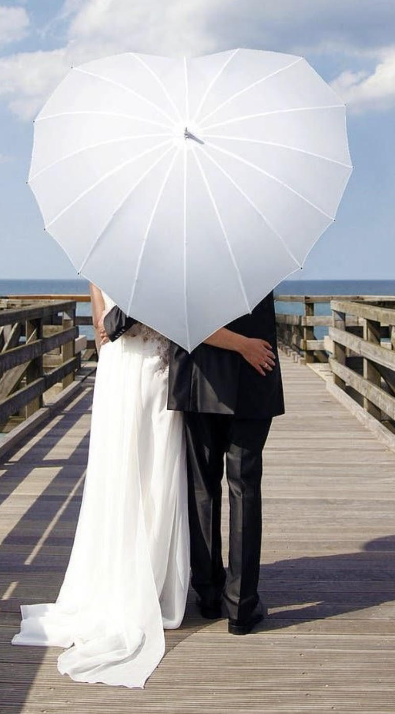 Heart-Shaped Bridal Umbrellas - everly-acbf